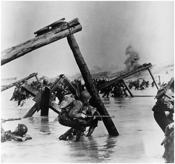 116th Regiment, 29th Infantry Division storm Omaha Beach,.